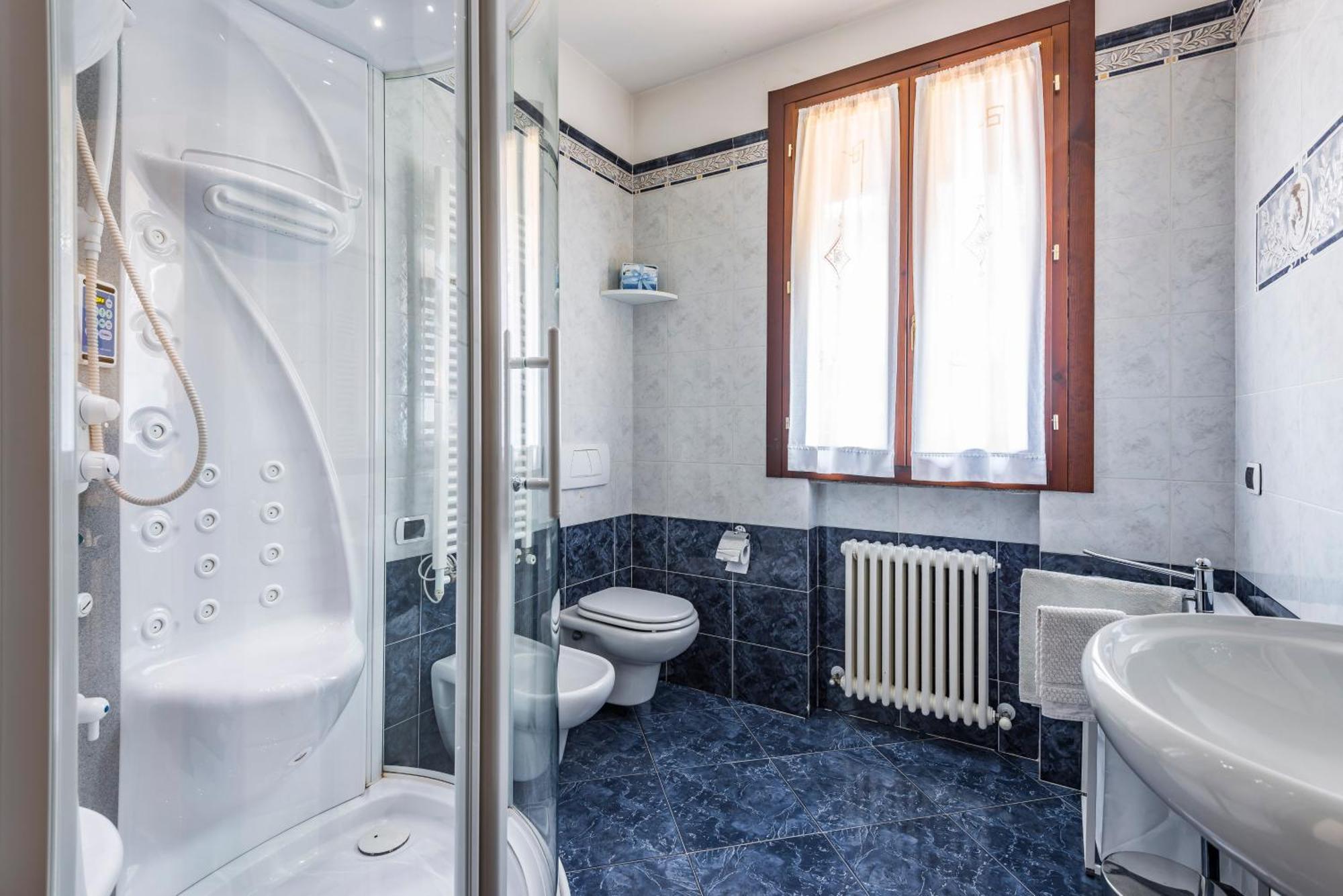 Jacuzzi Apartment In Italian Villa, Wi-Fi & Garden Sassuolo - Maranello Casalgrande Екстер'єр фото